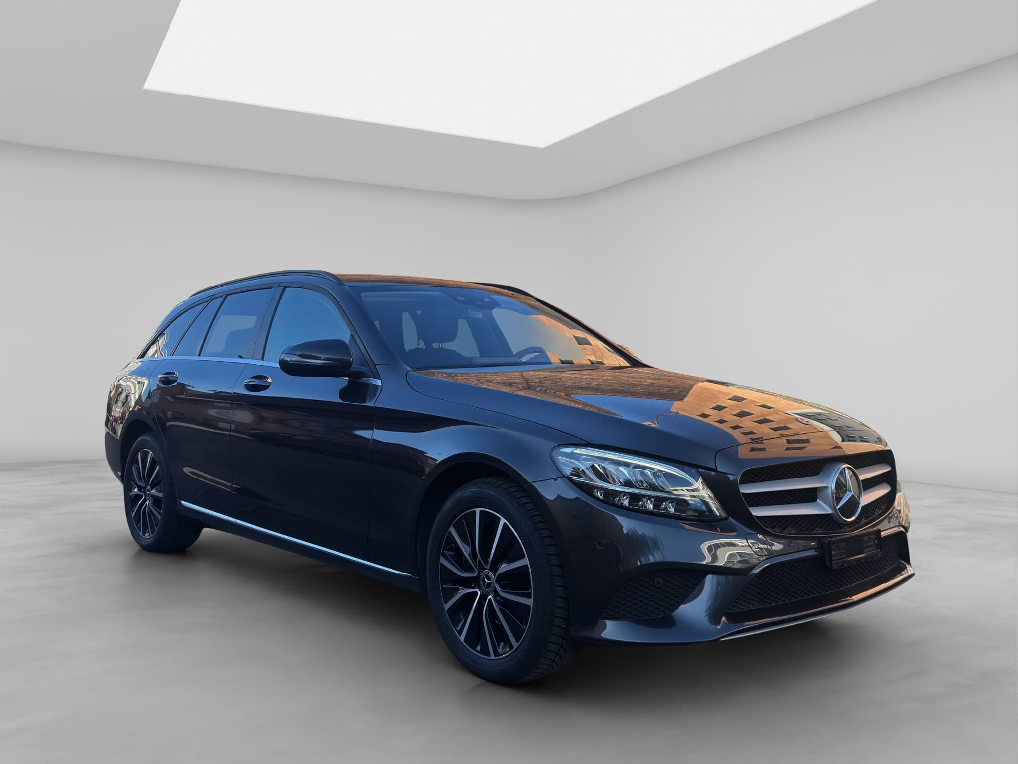 MERCEDES-BENZ C 220