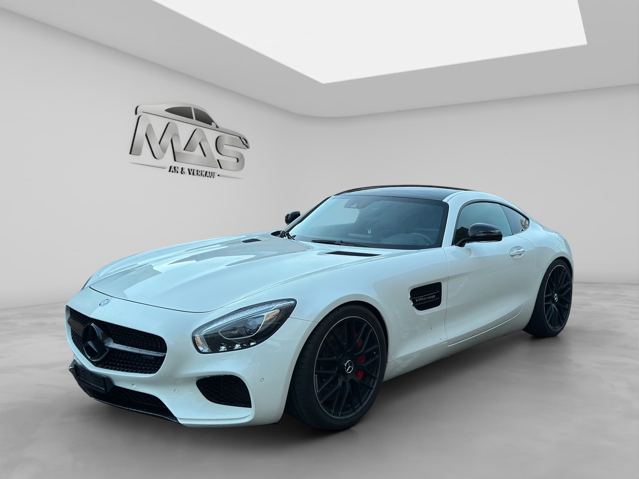 MERCEDES-BENZ AMG GT
